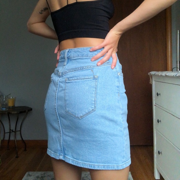 Size 00 - Picture 2 of 4